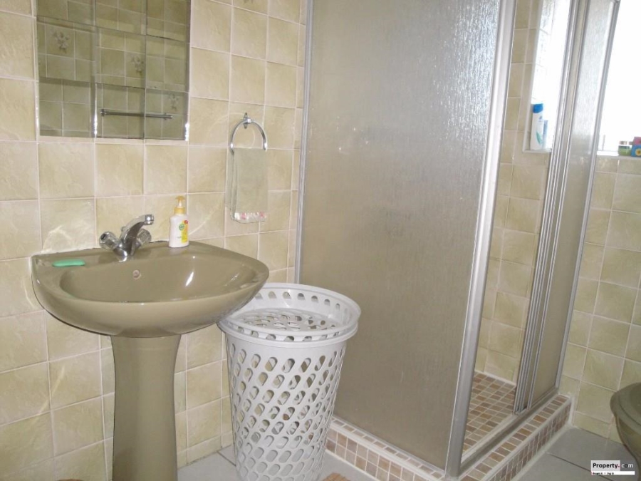 To Let 2 Bedroom Property for Rent in Port Elizabeth Central Eastern Cape